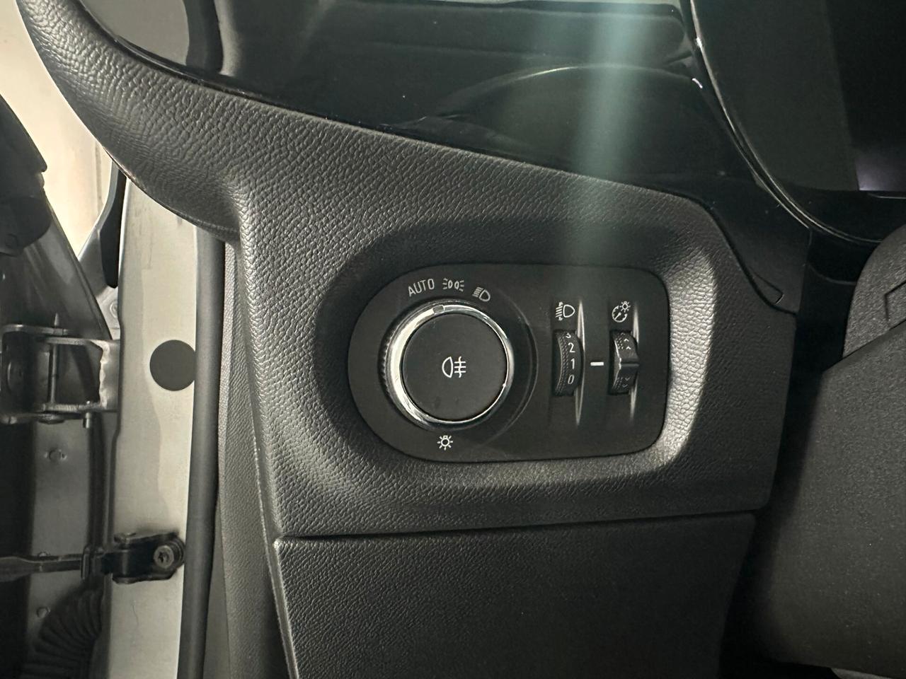 Opel Corsa 1.2 100 CV Elegance