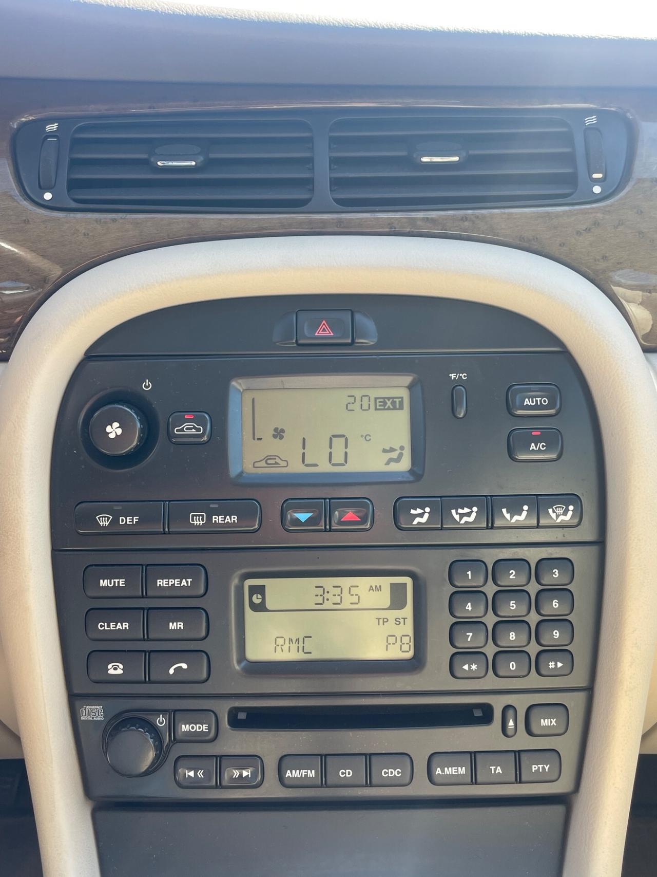 Jaguar X-Type 2 litri V6 24V cat Executive