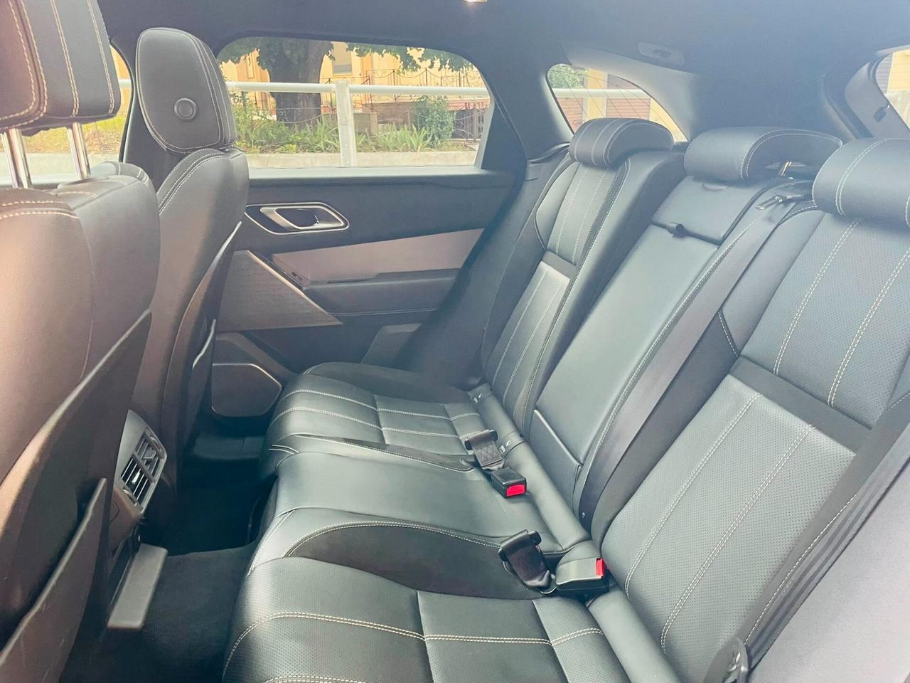 Land Rover Range Velar 2.0D I4 240 CV R-Dynamic HSE