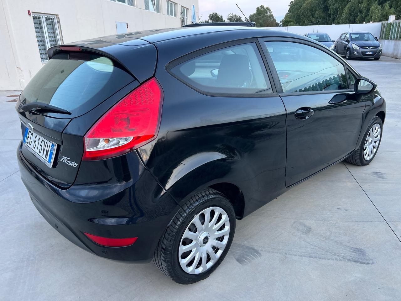 Ford Fiesta 1.4 benzina aut. “84 MILA KM” 2011