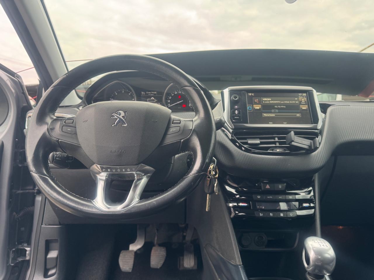 Peugeot 2008 1.6 e-HDi 115 CV Stop&Start Allure