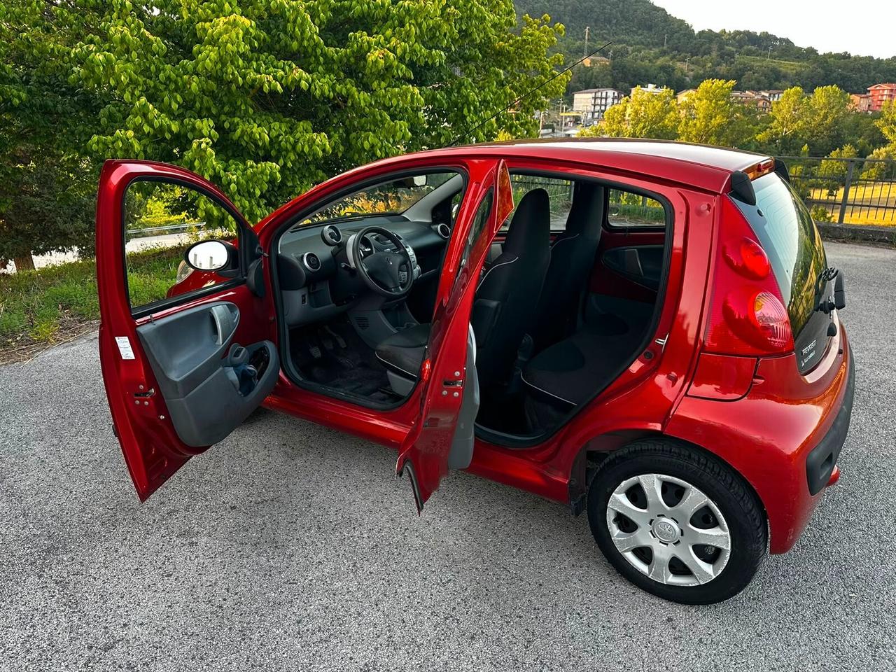 Peugeot 107 1.0 68CV 5p. Sweet Years