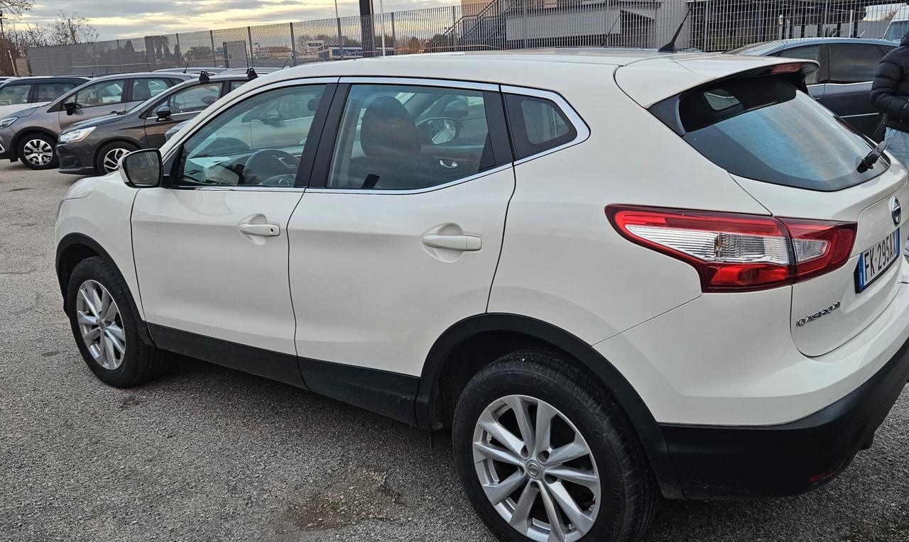 Nissan Qashqai 1.6 dCi 2WD Visia