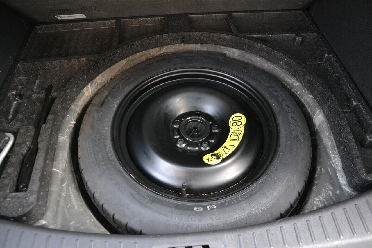 Ford Kuga 1.5 TDCi 120CV TITANIUM NAV+TEL+PDC+PRIVACY+CERCHI