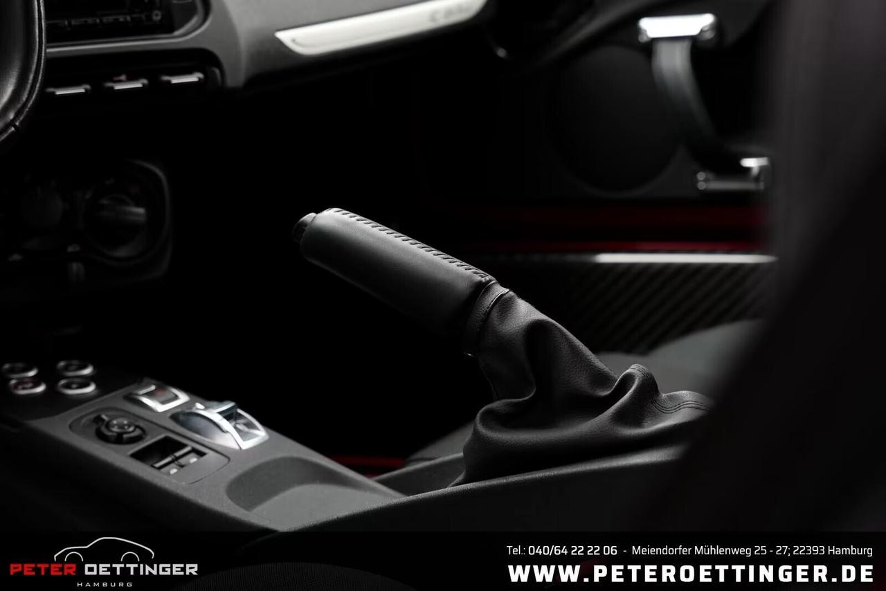 Alfa Romeo 4C 1750 TBi CARBON/FULL OPTIONAL