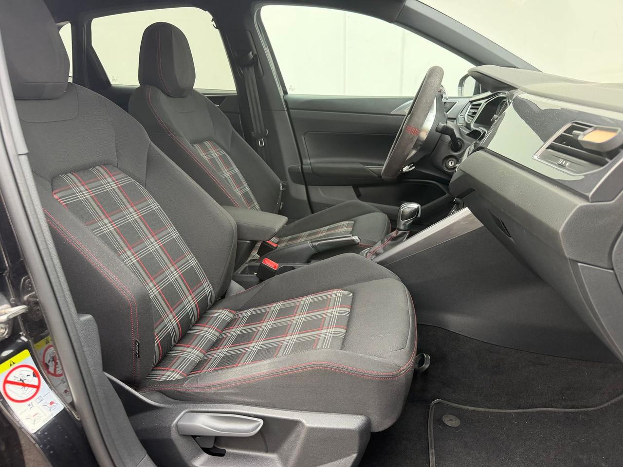 Volkswagen Polo GTI 2.0 TSI GTI SPORT #50423