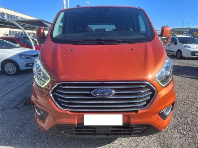 FORD Tourneo Custom 8 POSTI 2.0 EcoBlue 150 CV Titanium