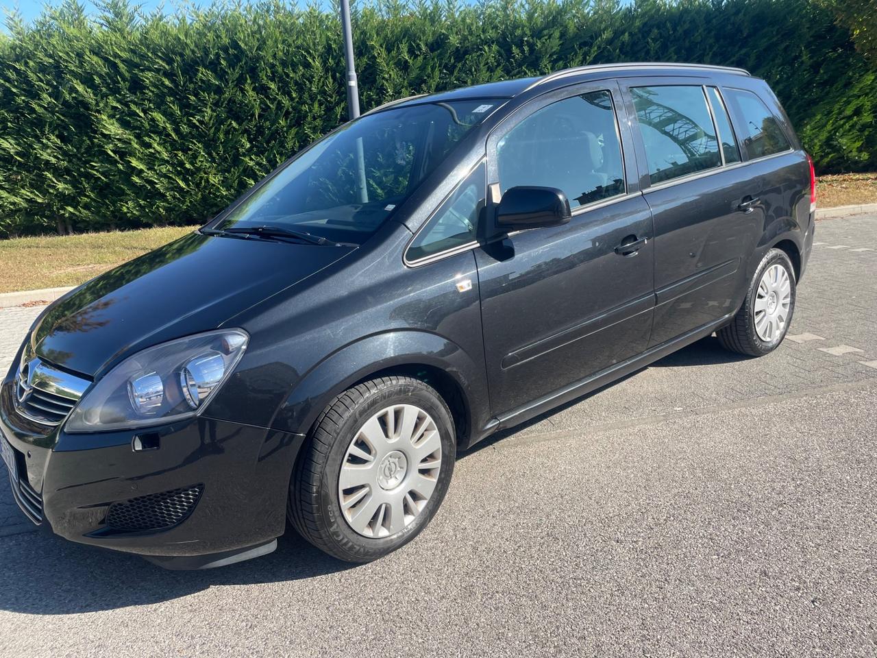 Opel Zafira 1.7 CDTI anno 2013 /7posti .euro (5)