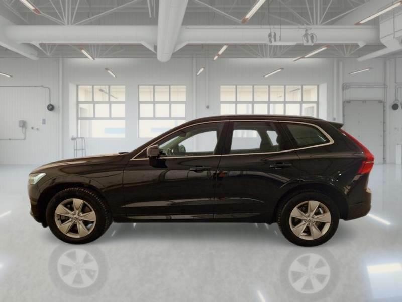 VOLVO XC60 B4 D AUTOMATICO CORE SUV