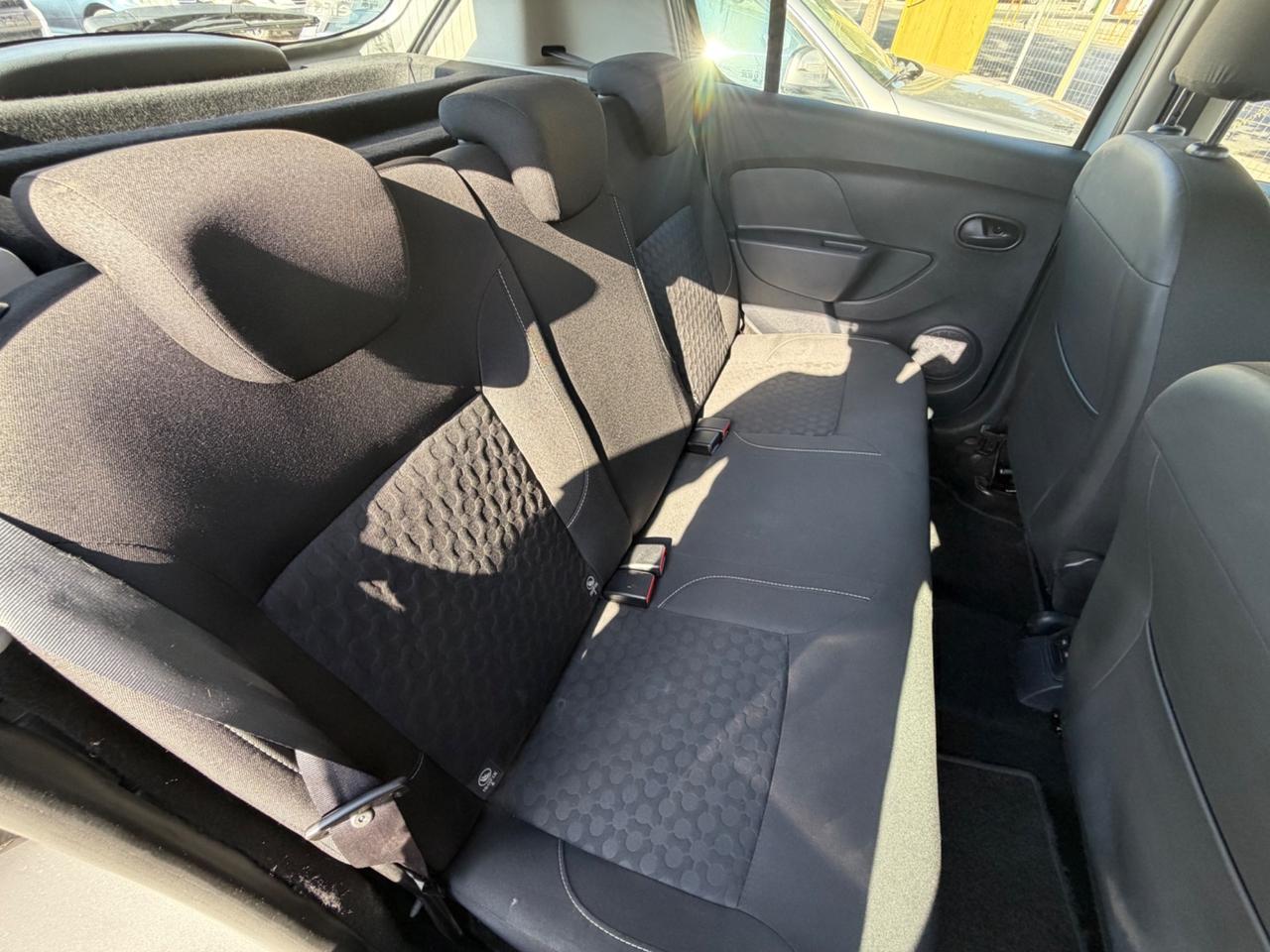 Dacia Sandero 1.5 dCi 8V 75CV Lauréate