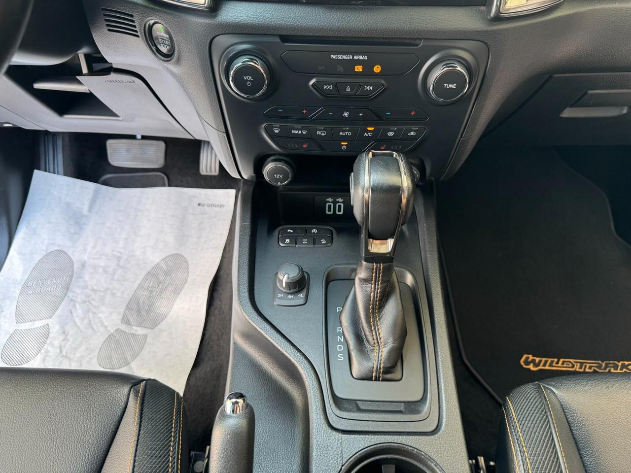 Ford Ranger 2.0 tdci double cab Wildtrak UNIPROPR.