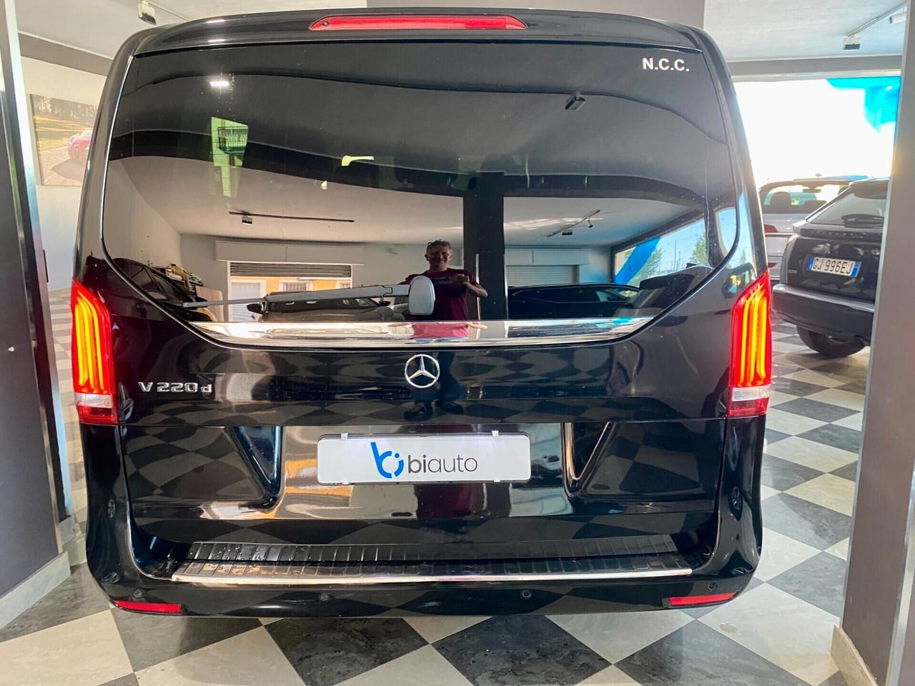 Mercedes-benz V 220 d Premium Long-2020
