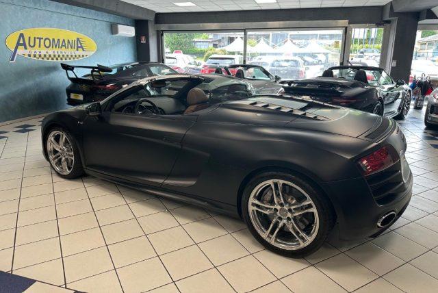 AUDI R8 Spyder 5.2 V10 FSI quattro R tronic