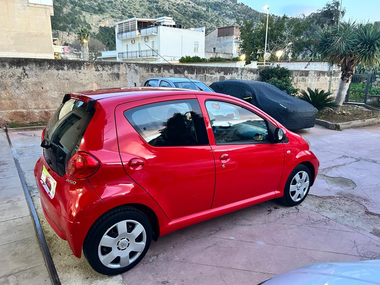 TOYOTA AYGO 1.0 68CV 2008 FULL BENZINA