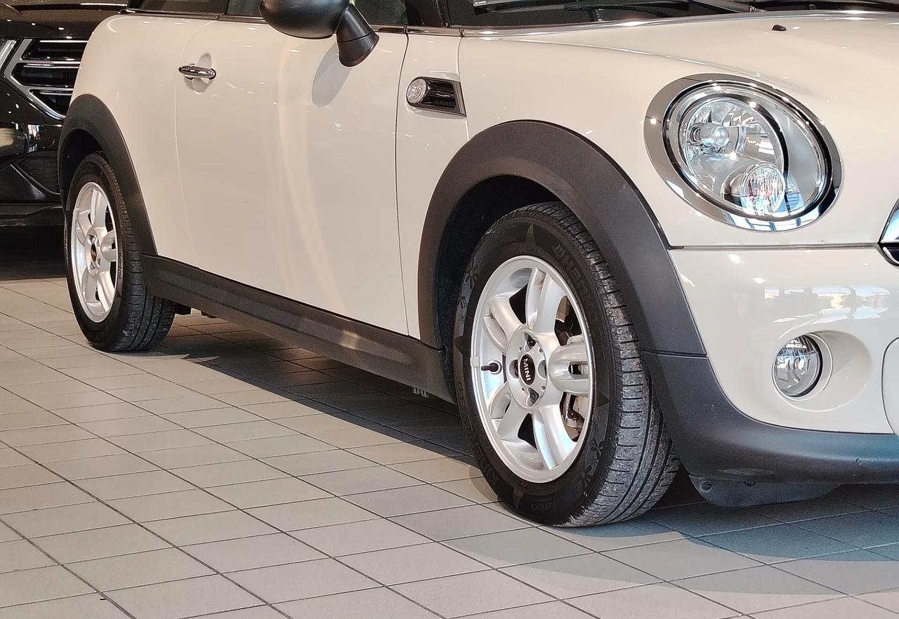 Mini 1.6 16V One OK NEOPATENTATI