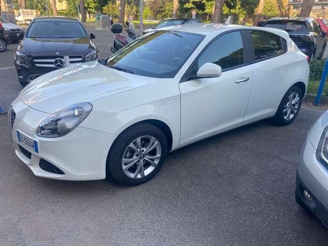 Alfa Romeo Giulietta Giulietta III 2010 1.4 tb Progression 105cv E6