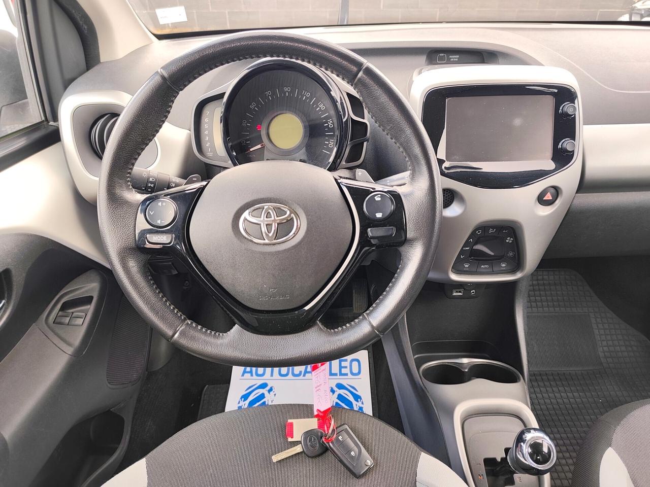 Toyota Aygo 1.0 BENZINA CAMBIO AUTOMATICO MMT