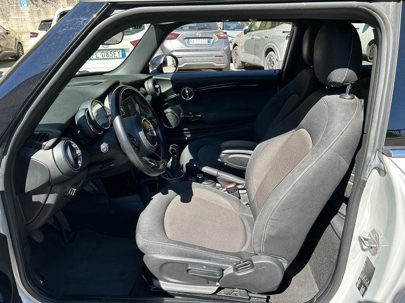 MINI Mini 5 porte Mini IV F55-F56 2014 Mini 3 Porte 1.5 D Cooper D Hype Seven