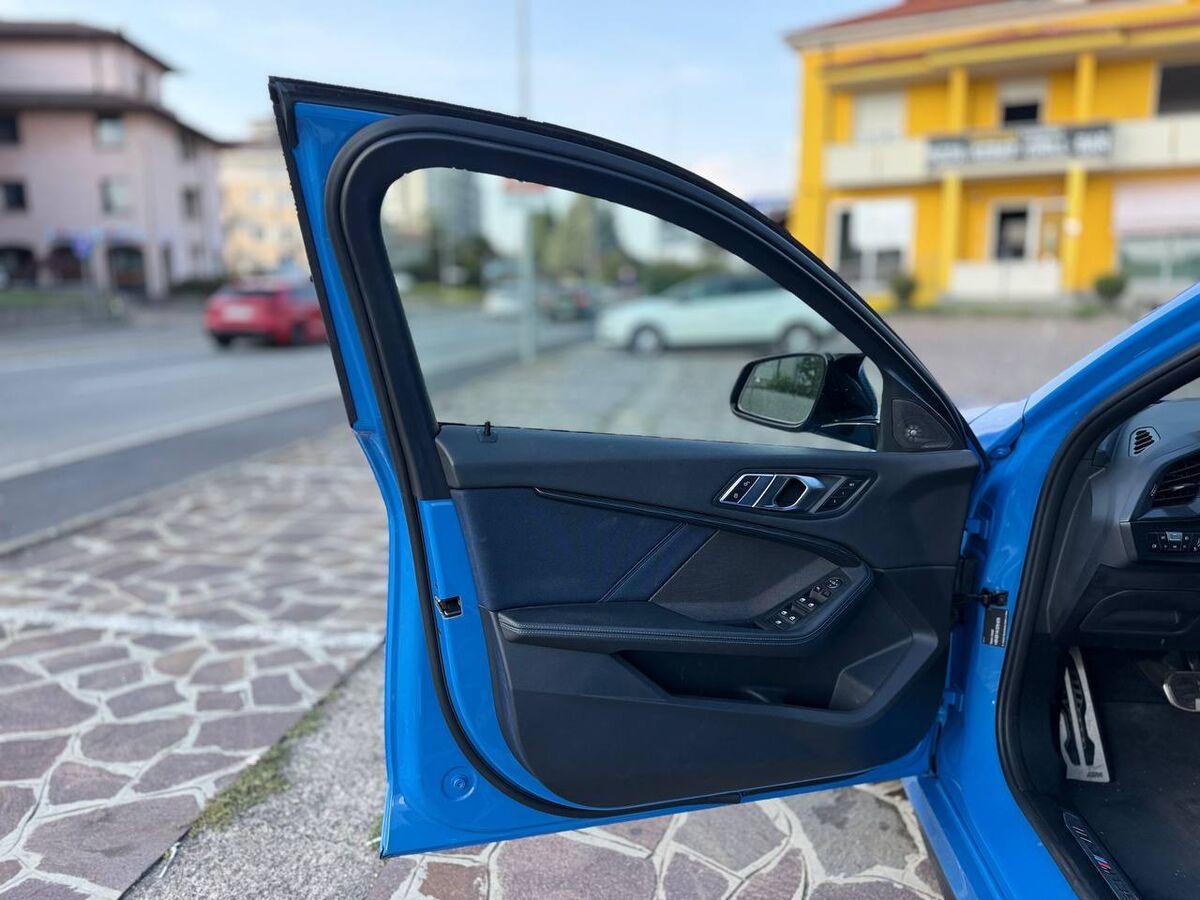 BMW Serie 1 M 135i xdrive auto