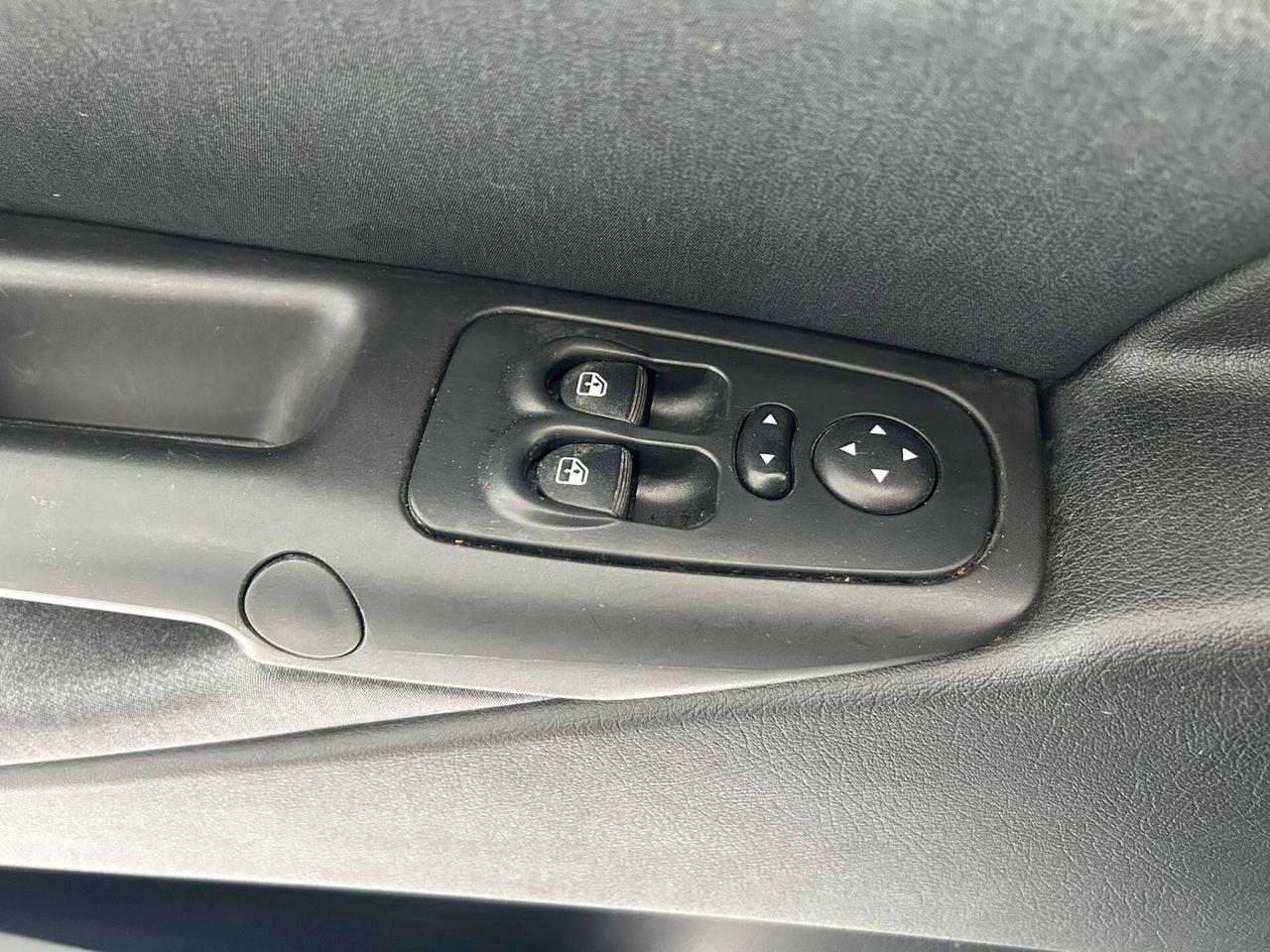 Lancia Ypsilon 1.2B X NEOPATENTATI 2008