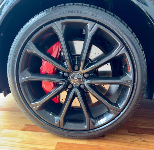 AUDI RS Q3 SPB quattro S tronic