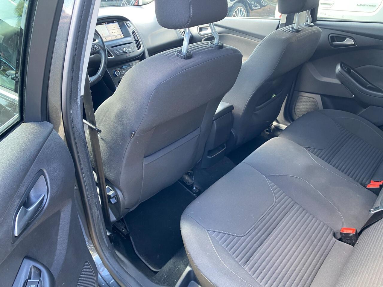 FORD - Focus Station Wagon - 1.6 120 CV GPL SW Tit