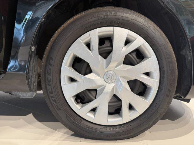 TOYOTA Yaris 1.5 Hybrid 5 porte Business PREZZO REALE