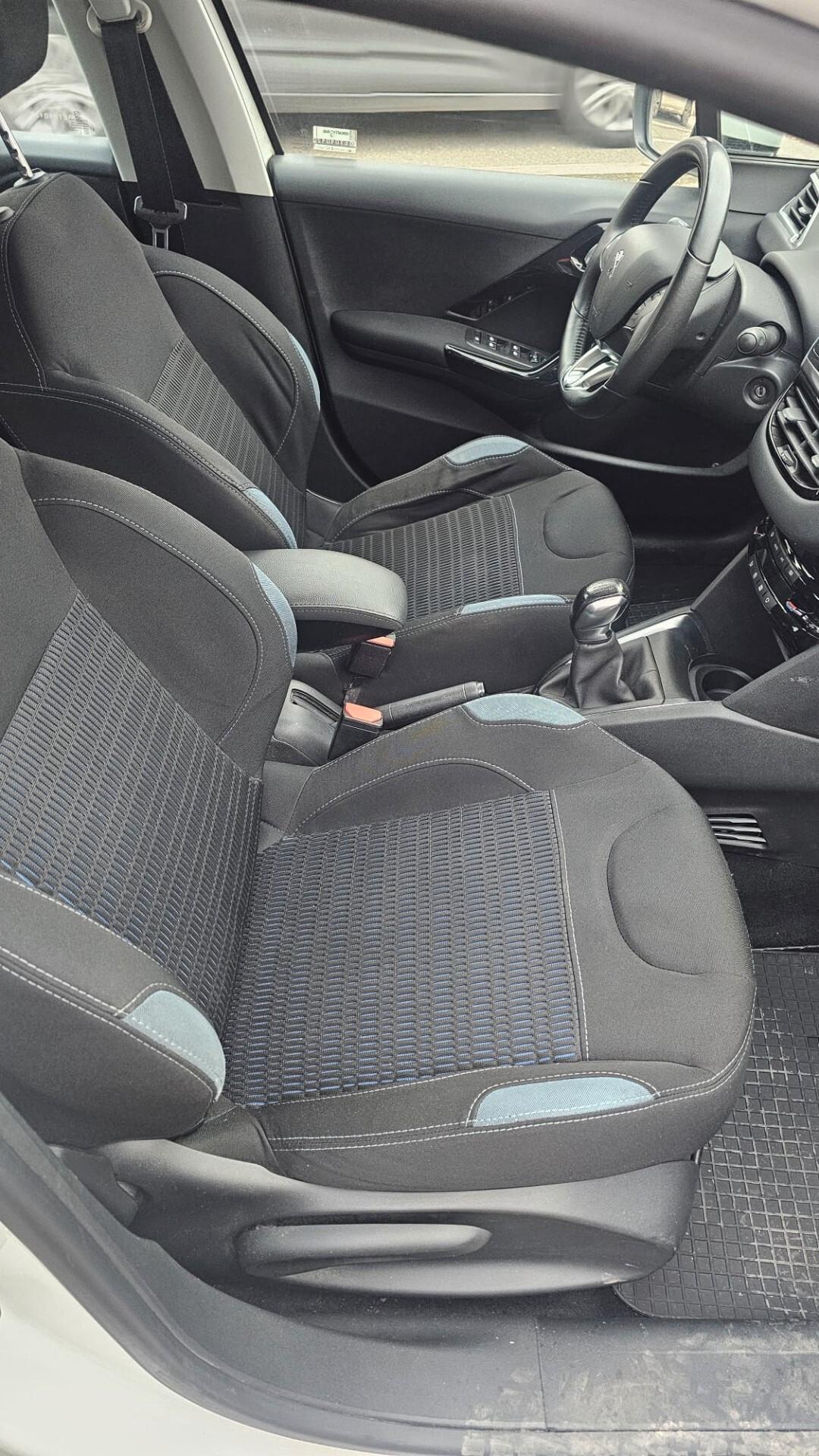 Peugeot 208 1.4 VTi 95 CV 5p. GPL Allure