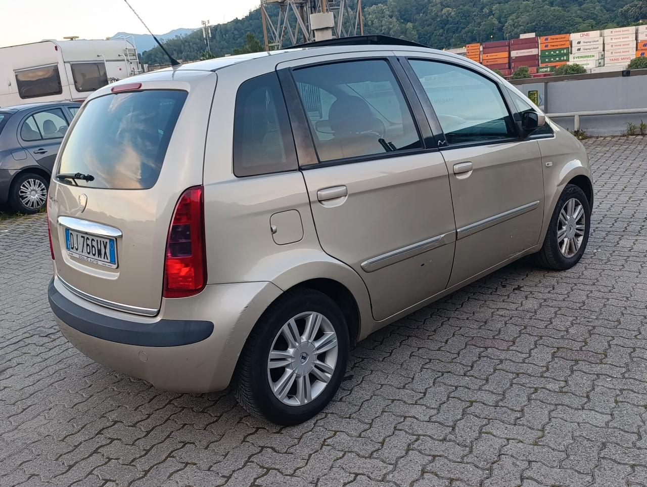 Lancia MUSA 1.4 16V Oro