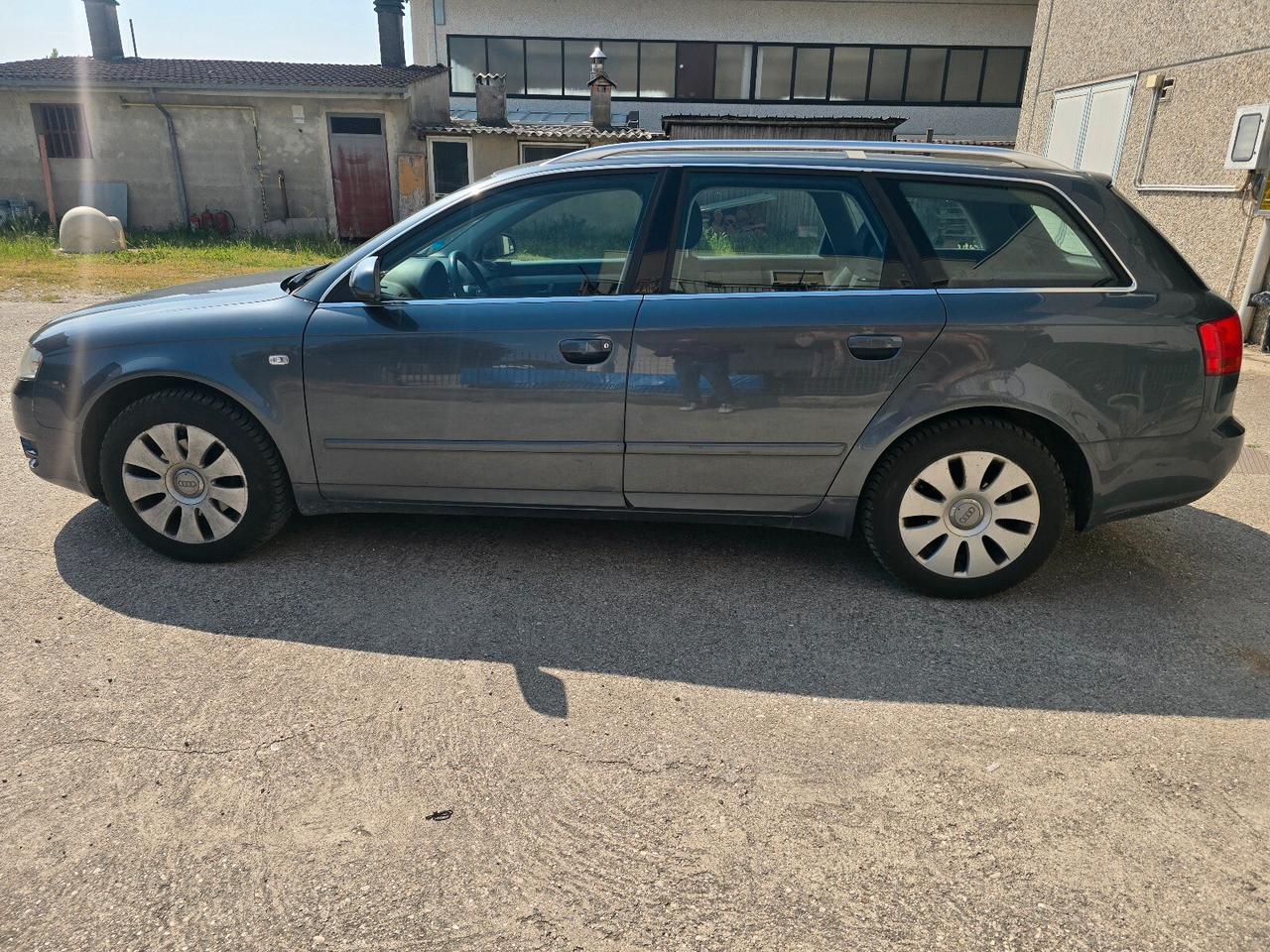 Audi A4 2.0 TDI F.AP. Avant quattro Top