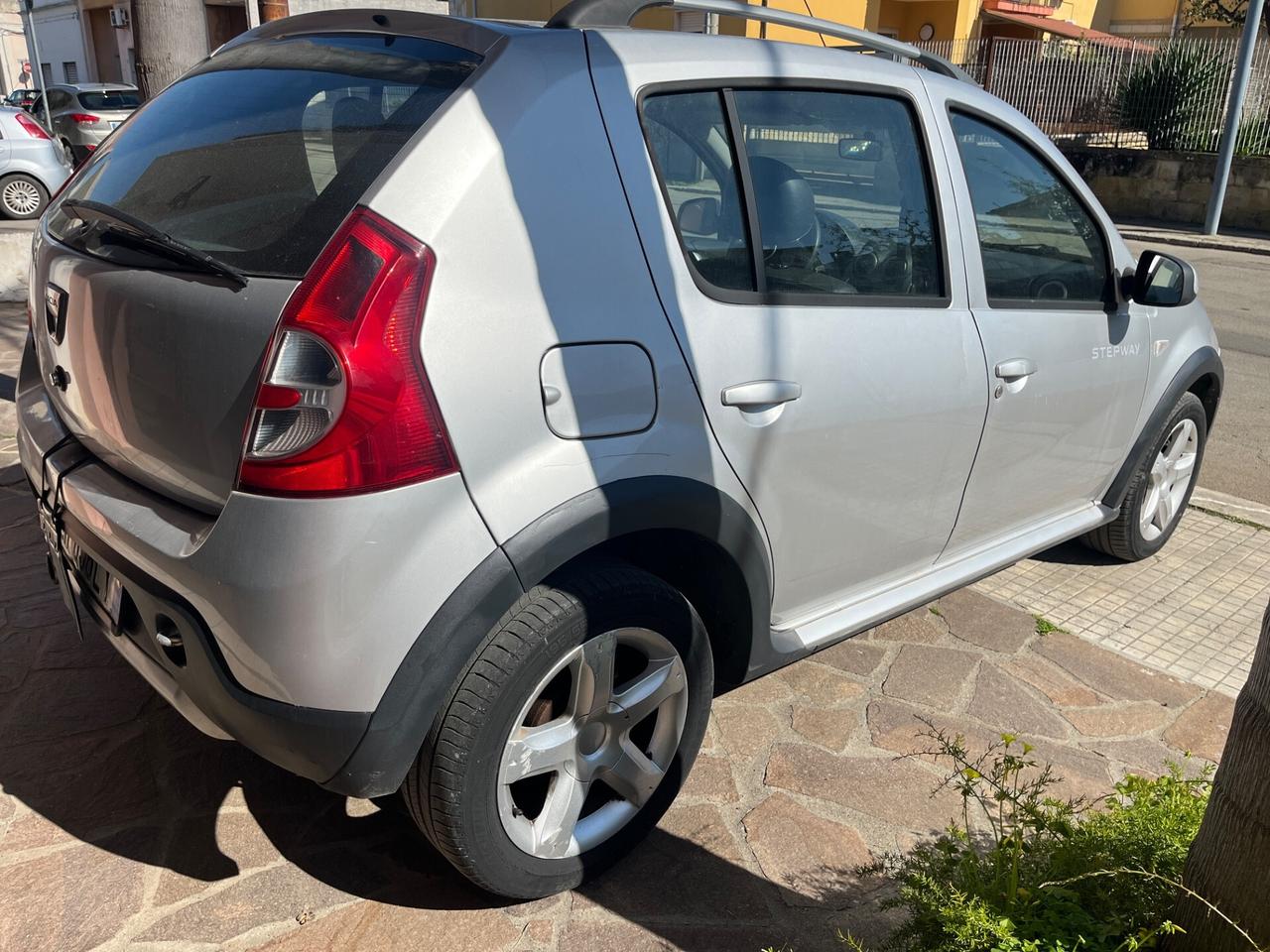 Dacia Sandero Stepway 1.6 8V GPL 85CV