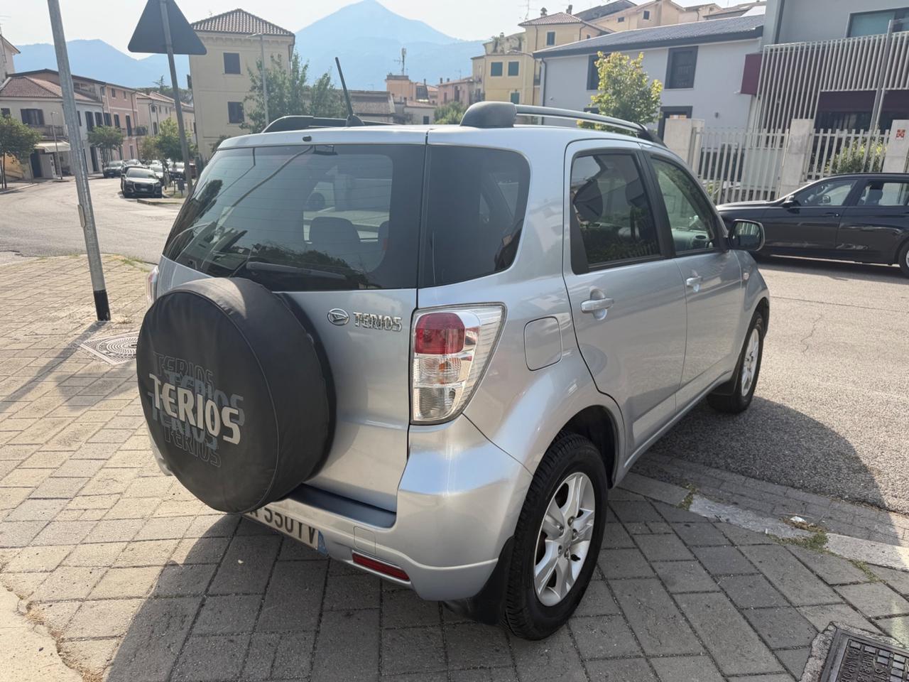 Daihatsu Terios 1.5 4WD B You O/F Green Powered