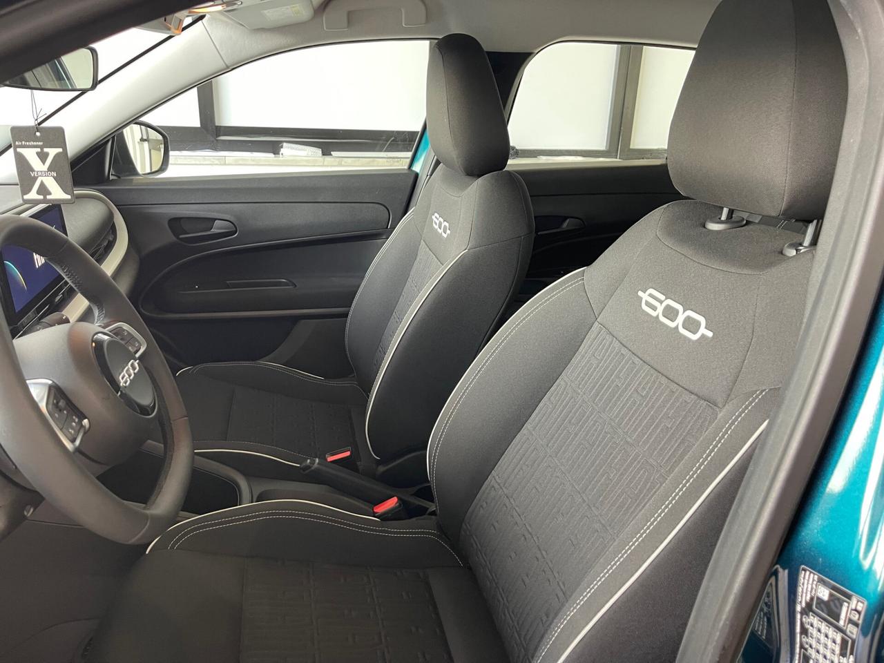 Fiat 600 Hybrid 100 CV DCT MHEV