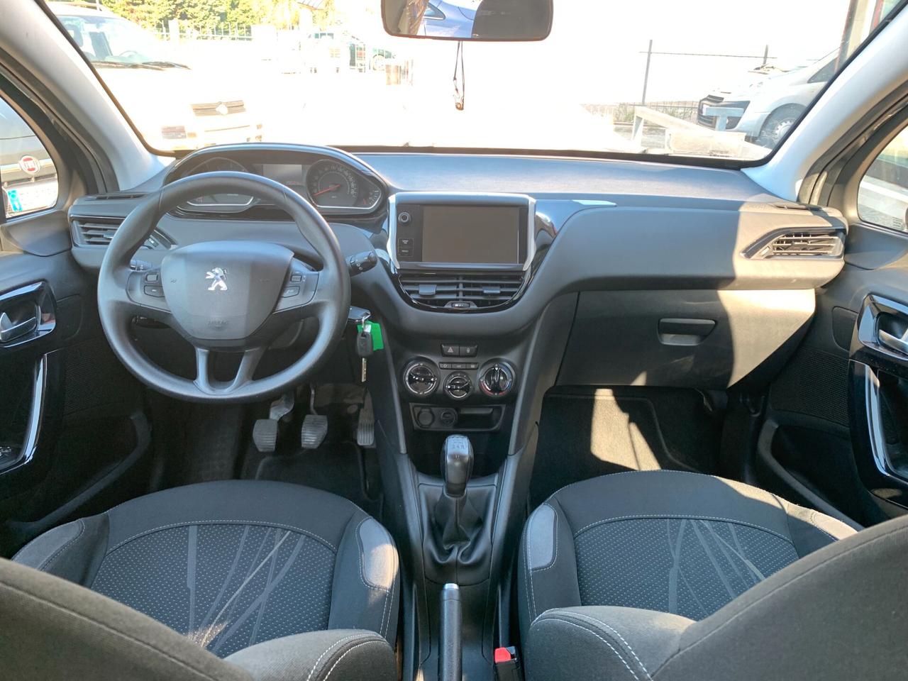 Peugeot 208 1.4 HDi 68 CV 5P 2013 X NEOPATENTATI