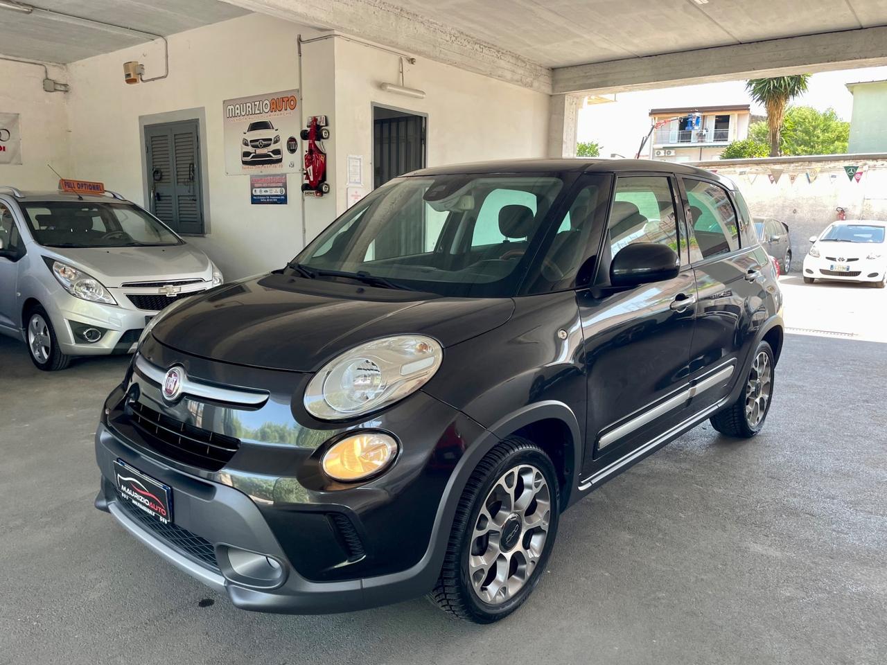 Fiat 500L 1.6 Multijet 105 CV Trekking nav tetto sensori Ecc