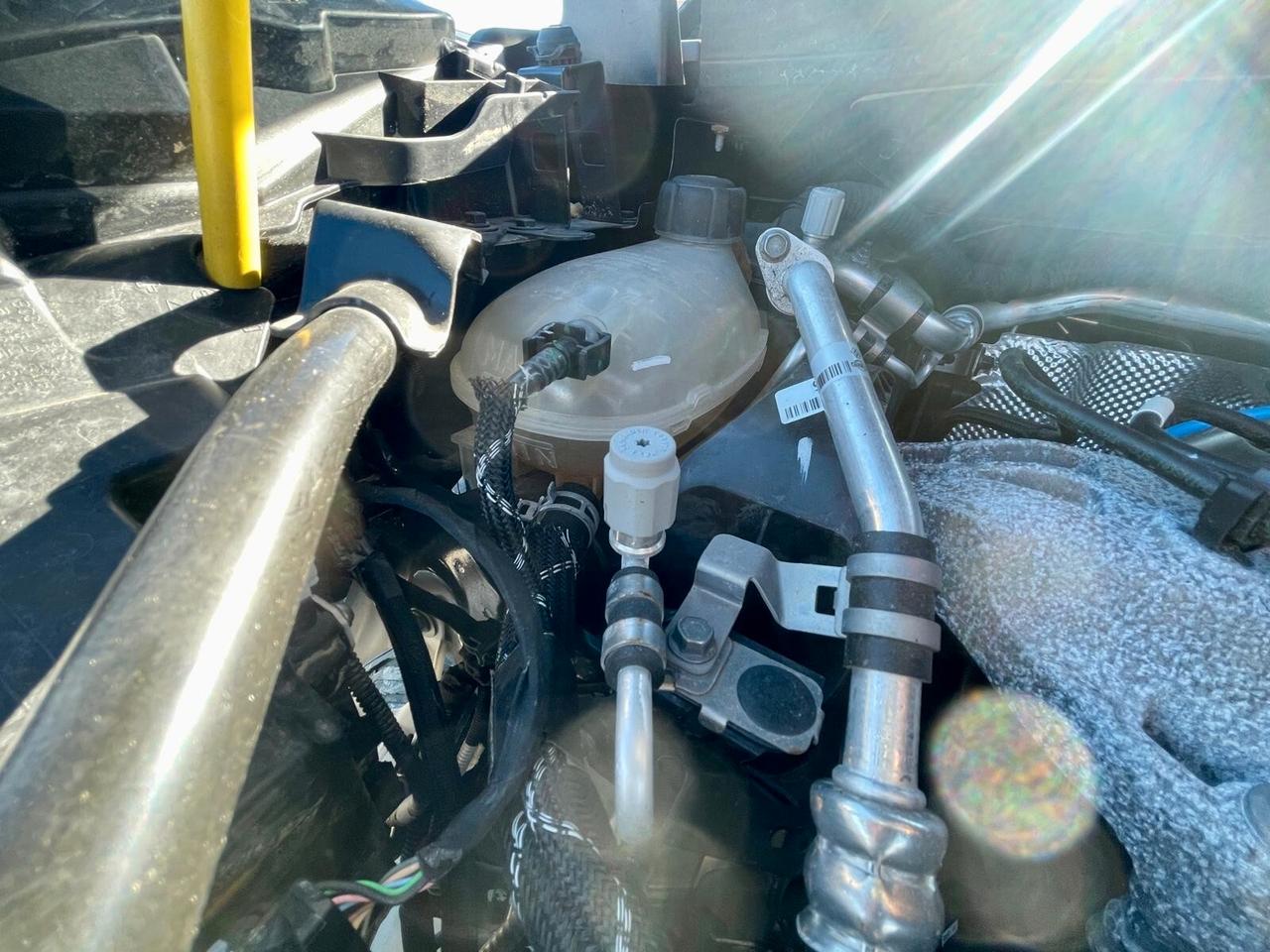 Renault Captur TCe 100 CV GPL Techno ***VEICOLO SINISTRATO **** VA IN MOTO