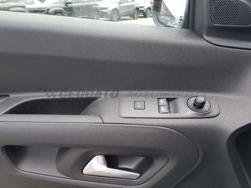 FIAT Doblò Doblò Serie 3 Van Ch1 1.5 Bluehdi 130cv Mt6