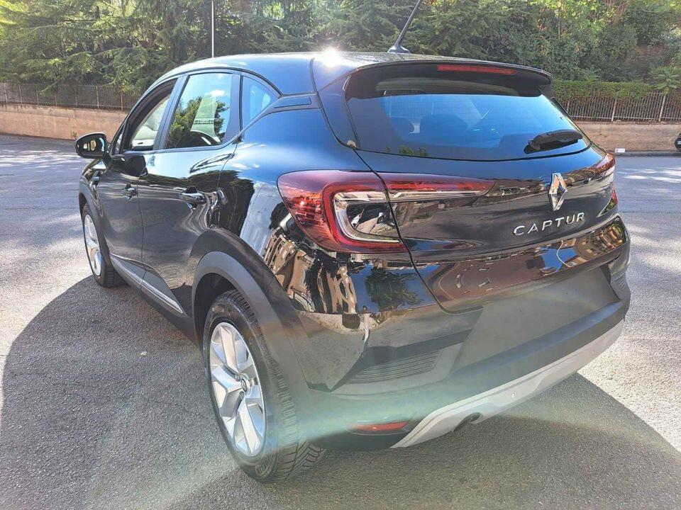 Renault Captur 1.5 blue dci business