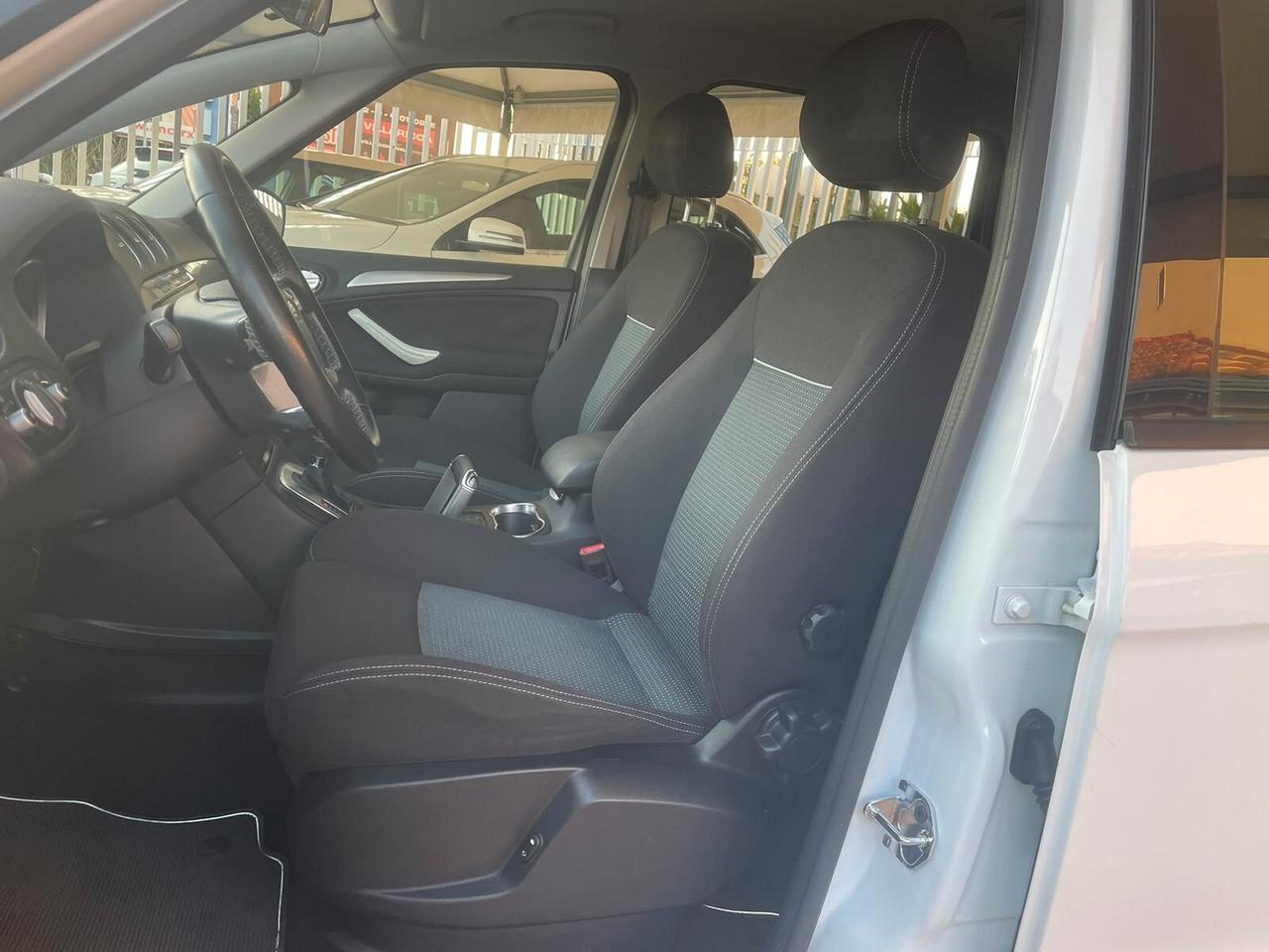 Ford S-Max 2.0 TDCi 163CV Powershift 7 posti Business Nav