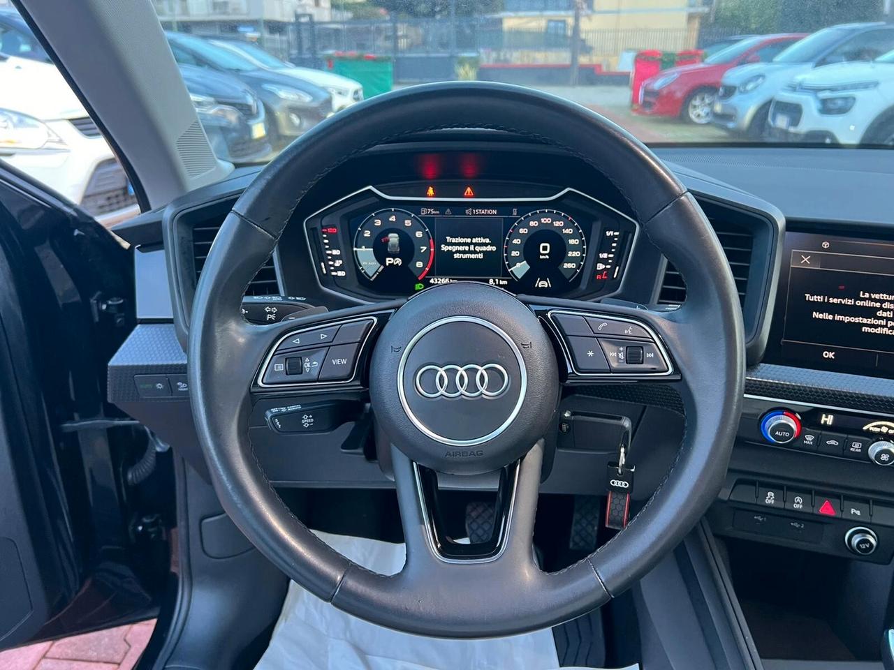 Audi A1 allstreet 30 TFSI S tronic Identity Contrast