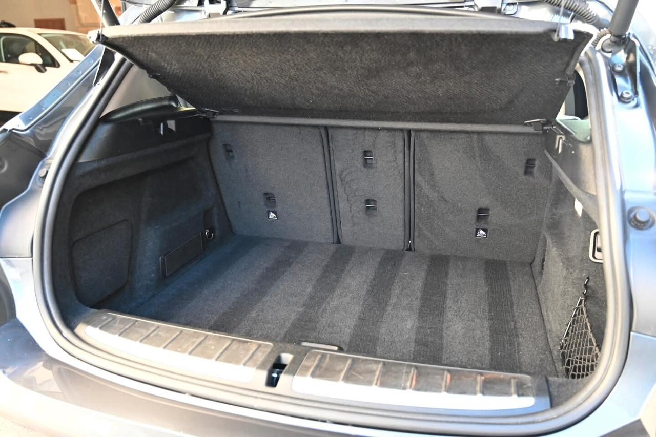 Bmw X2 sDrive1 8d Business-X