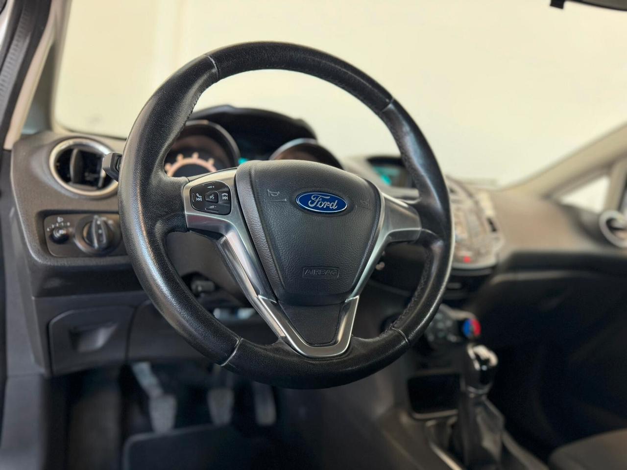 Ford Fiesta 1.0 benzina 80CV 5 porte Business