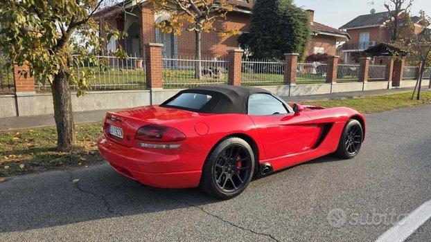 Dodge Viper SRT 10 2004