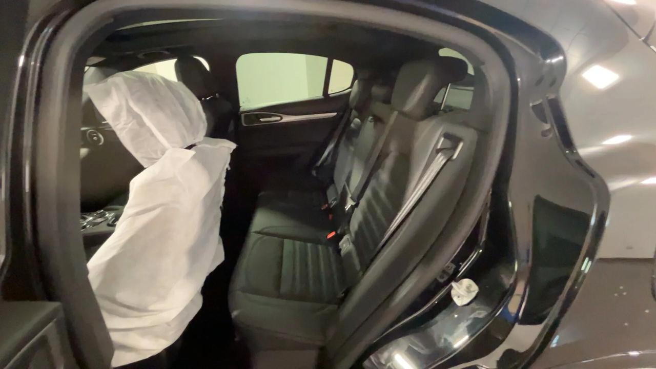 Alfa Romeo Stelvio 2.2 Turbodiesel 210 CV AT8 Q4 Veloce