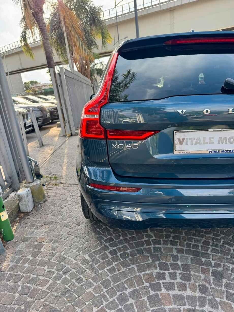 VOLVO XC60 B4 2.0 D-HYBRID 197 CV C.AUTOMATICO