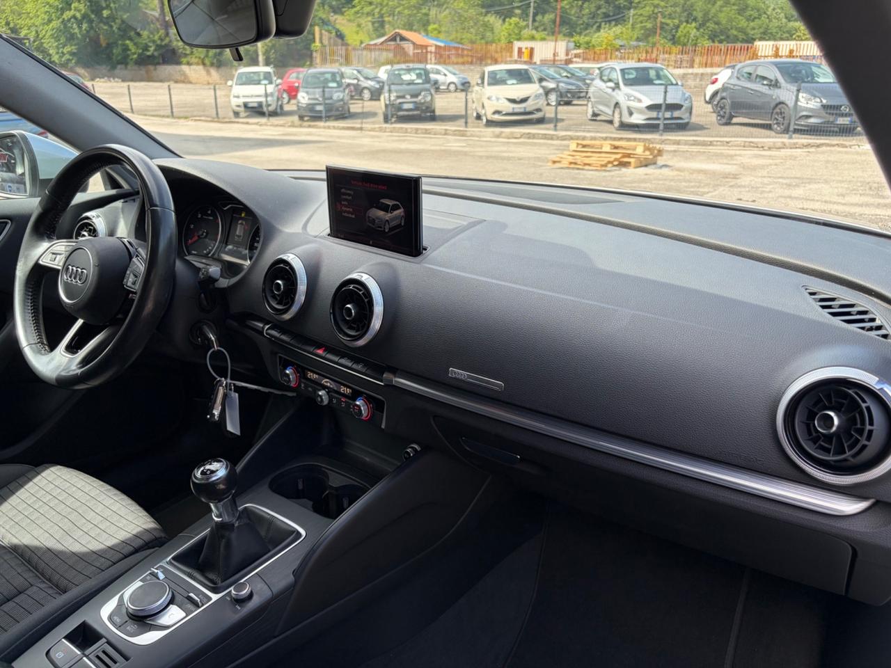 AUDI A3 SPB 1.6 TDI S TRONIC SPORT “MANIACALE”