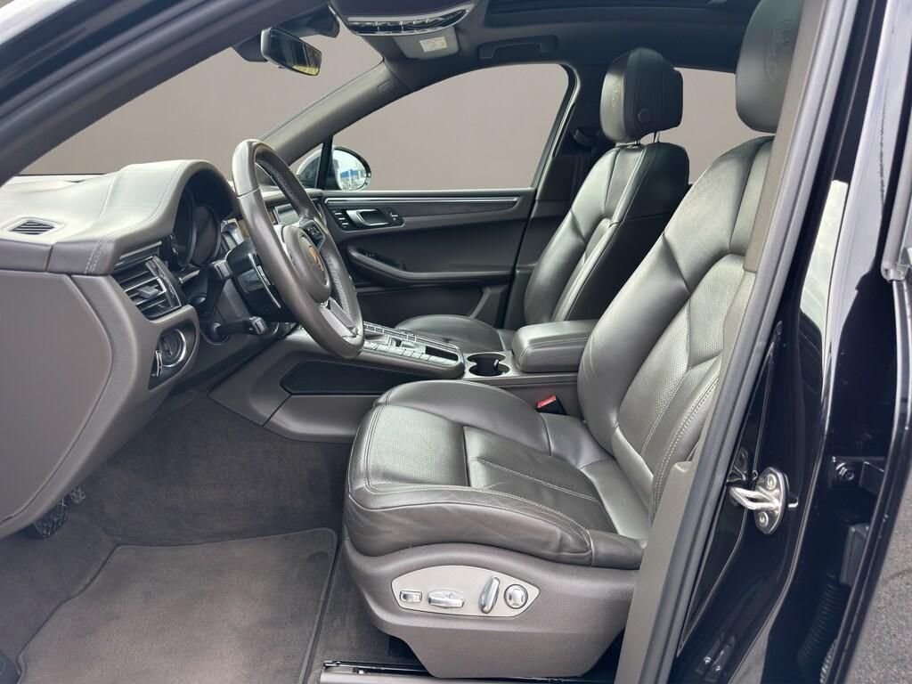 Porsche Macan 2.0 PDK