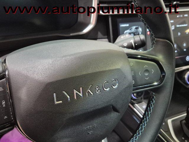 LYNK & CO 01 PHEV