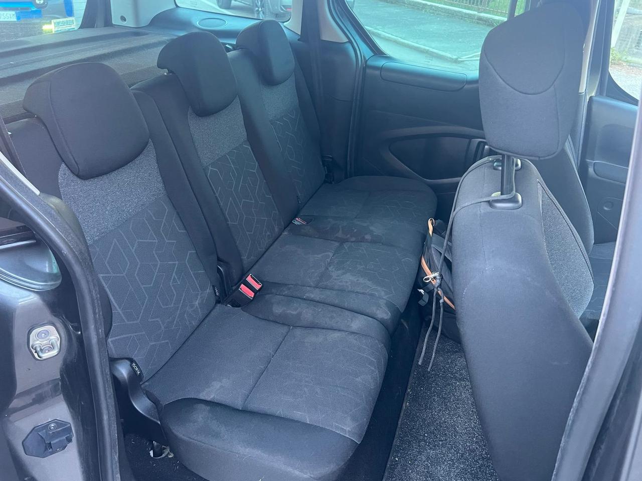 Peugeot Partner Active 1.6 Blue HDI 120 #10098