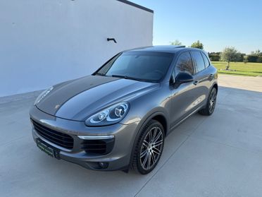 Porsche Cayenne Restilyng Tetto Fari Led